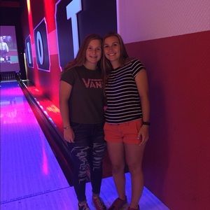 Meet your Posher, Nicole